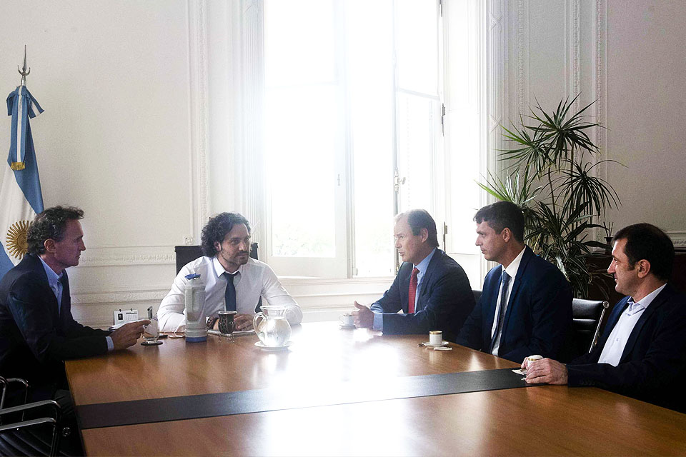 Un puesto clave con foto de consenso
