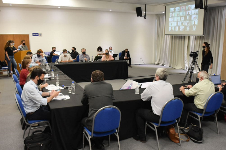 Para las fiestas y turismo cada municipio armará su protocolo 