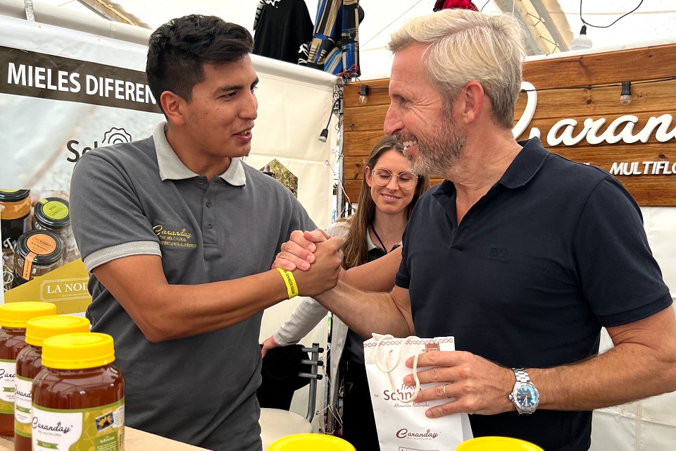 Frigerio dice que hay que bajar impuestos