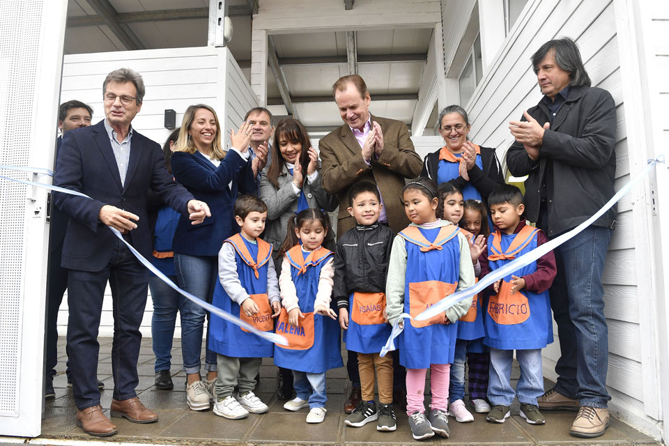 Finalmente habrá más horas de clases pero aumentan los sueldos 