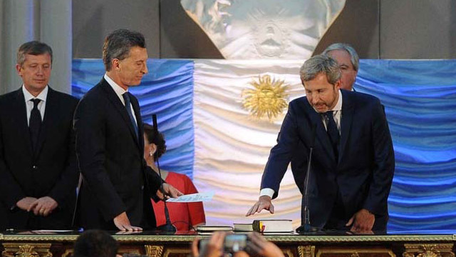 Macri instruyó a Frigerio a apurar la restitución del 15% a las provincias