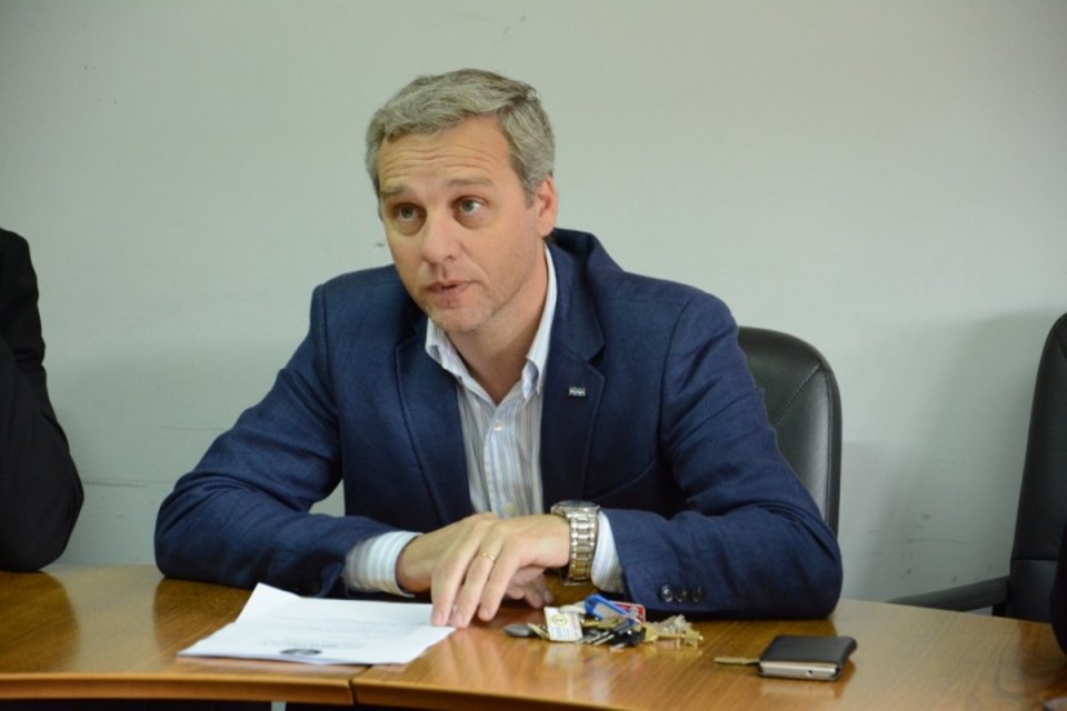 Vecinalistas rechazan acusaciones del PJ por pases a planta