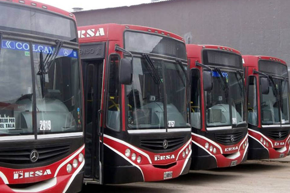 Paraná otra vez sin colectivos por falta de pago a choferes