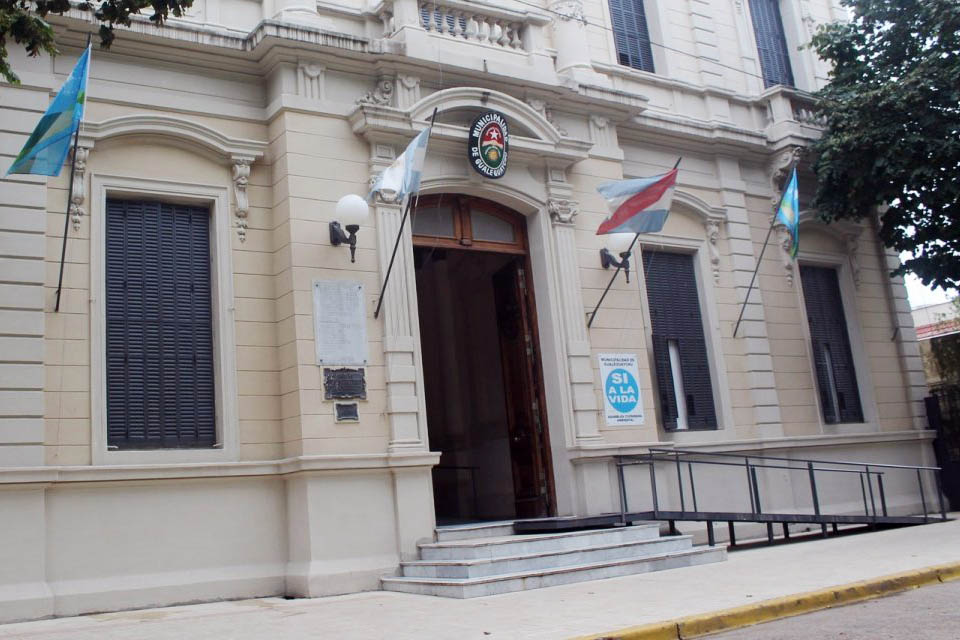 Revuelo en Gualeguaychú por la aparición de 11 casos de golpe