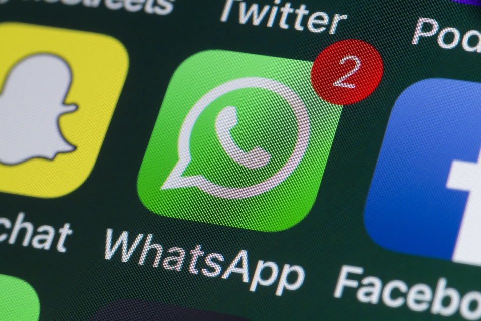 Ordenan a WhatsApp suspender nuevas políticas de privacidad