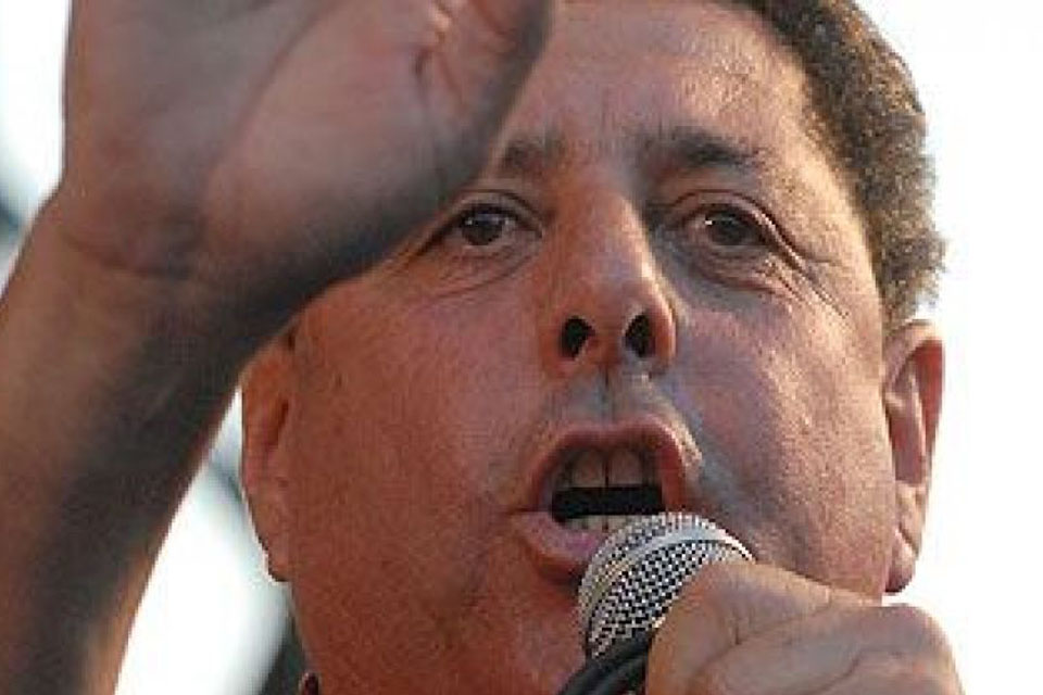 De Angeli habló de guerra contra el gobierno