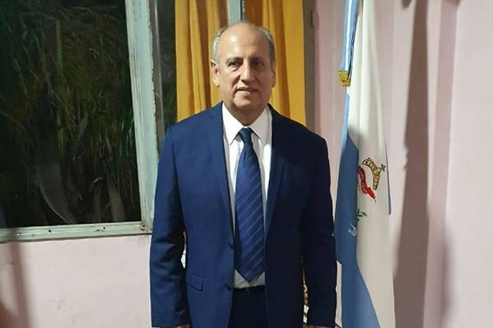 Rossi se planta y también exhibe respaldo