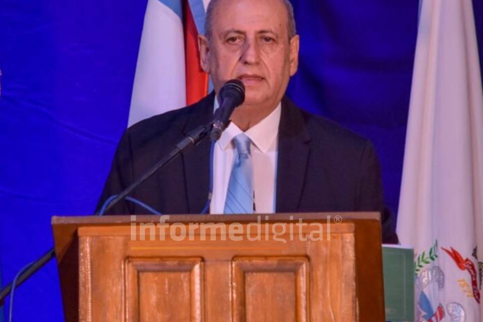 Rossi endurece su discurso contra dirigentes del PJ