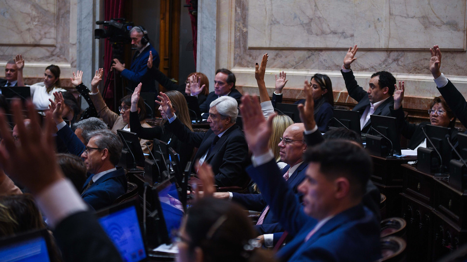 Los senadores tendrán otro aumento y pasarán a cobrar más de $9,5 millones
