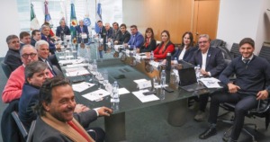 Gobernadores como polo de negociación política en el Congreso ante la caída de coparticipación y necesidades del Gobierno