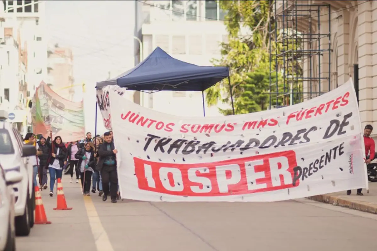 Entre Ríos cambia su obra social y crecen las denuncias por recortes y control del gobierno