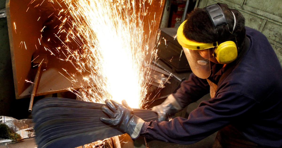 Crisis en la industria: menor demanda y más importaciones amenazan con la pérdida de 60.000 empleos en 2023