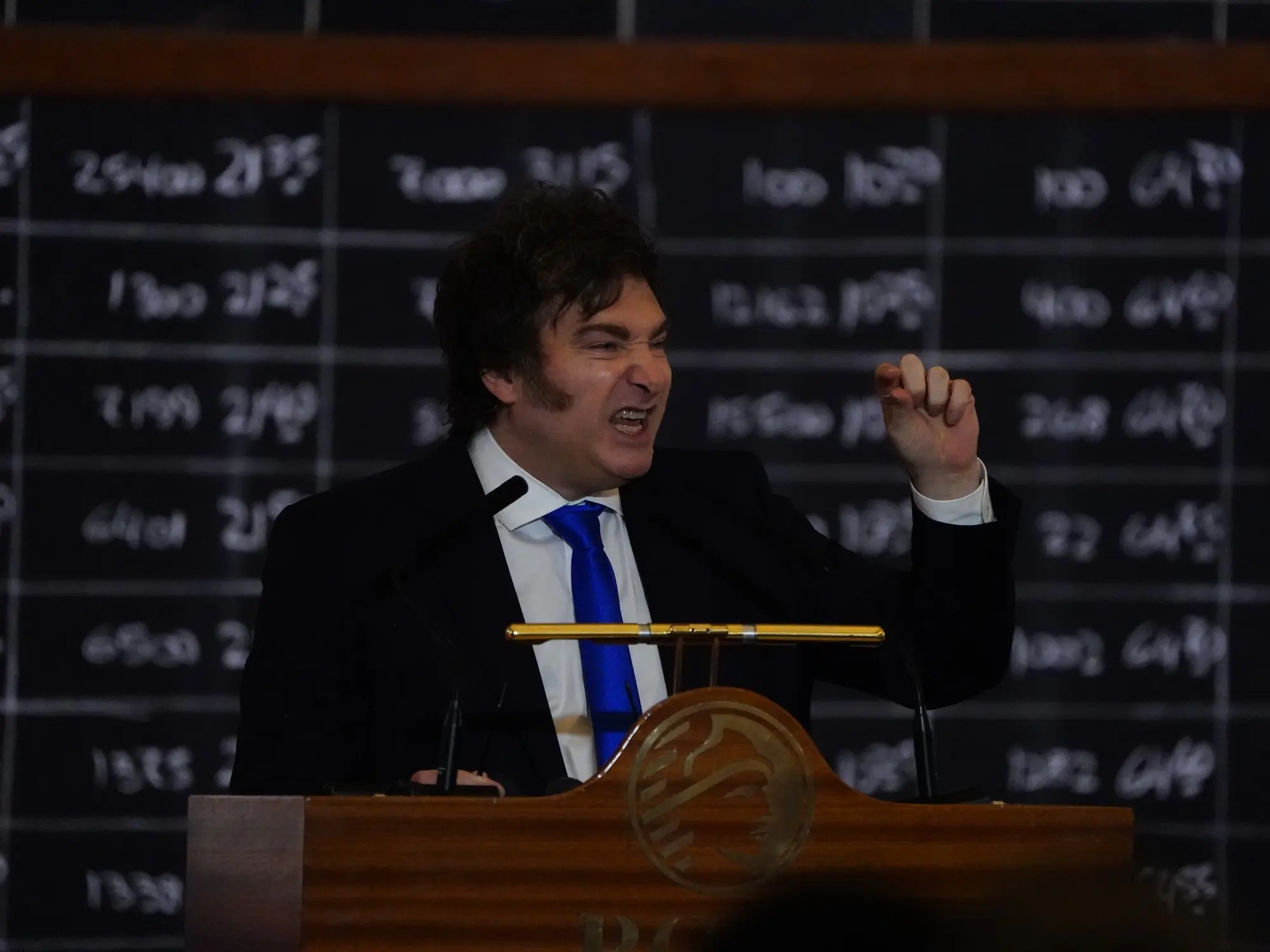 Vetar la ley significa avalar la sesión mientras Francos tiende los puentes que Milei dinamita
